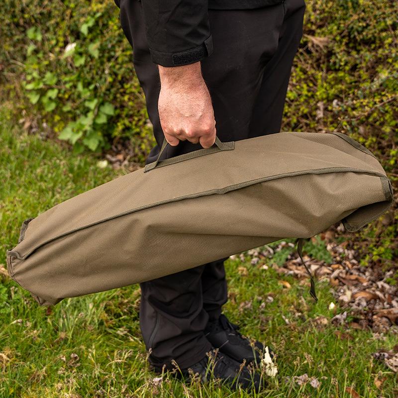 Avid Carp Revolve Low Chair