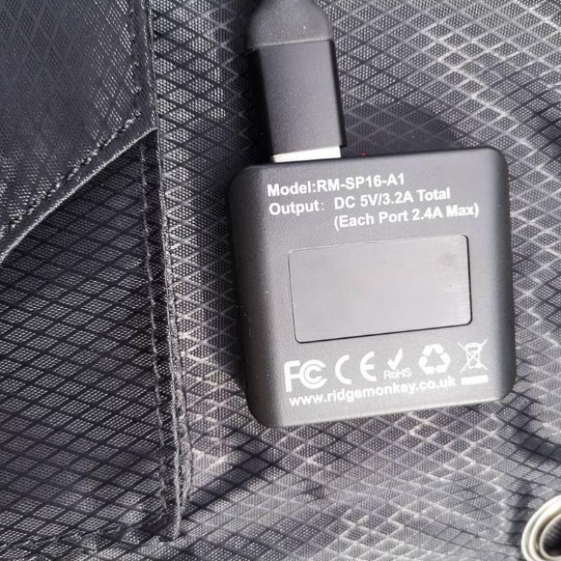 RidgeMonkey Vault 16 W USB Solarmodul