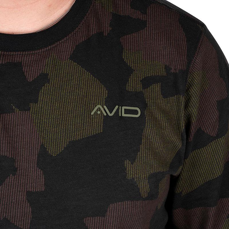 Avid Carp Distortion Camo Lite T-Shirt Long